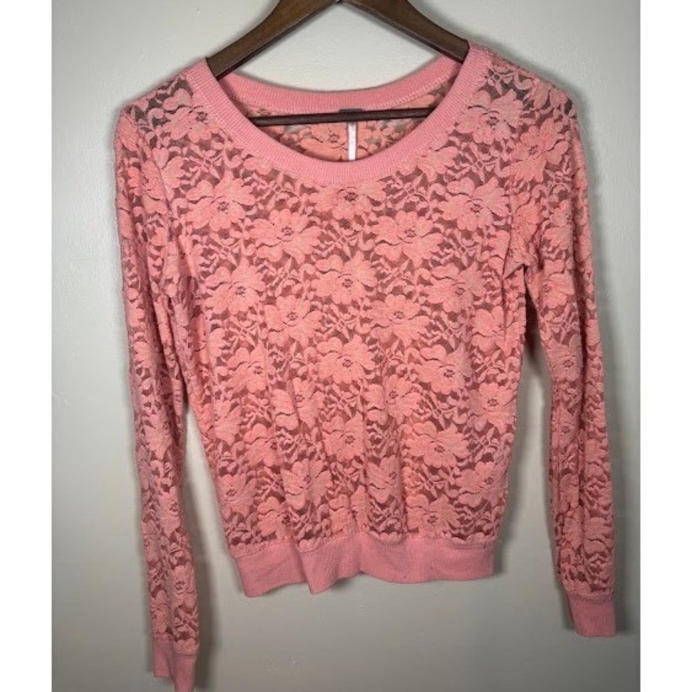 Poof Womens Floral Lace Long Sleeve Top Coral Pink Scoop Neck Size Small 12617